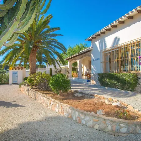 Villa Sol Y Sombra By Abahana Moraira